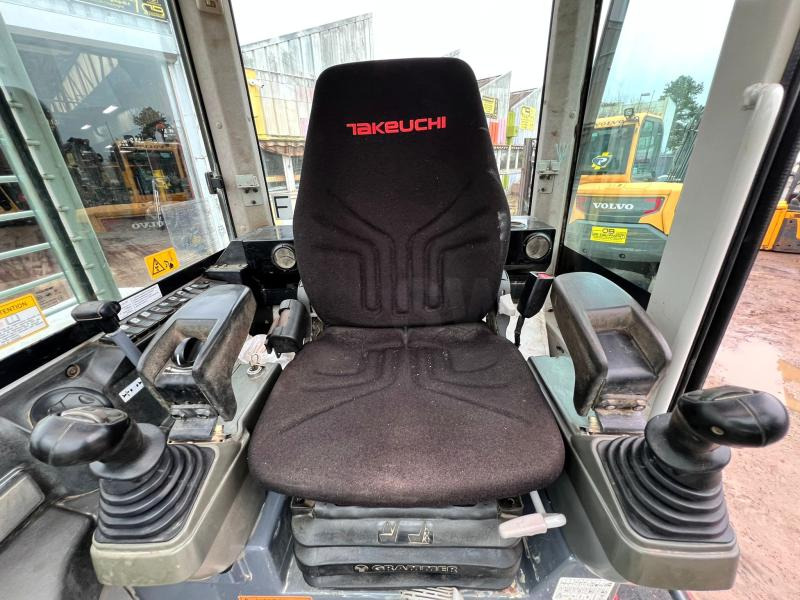 Bager gusjeničar Takeuchi TB280FR pelle à chenille 8T: slika Bager gusjeničar Takeuchi TB280FR pelle à chenille 8T Bager gusjeničar Takeuchi TB280FR pelle à chenille 8T: slika Bager gusjeničar Takeuchi TB280FR pelle à chenille 8T