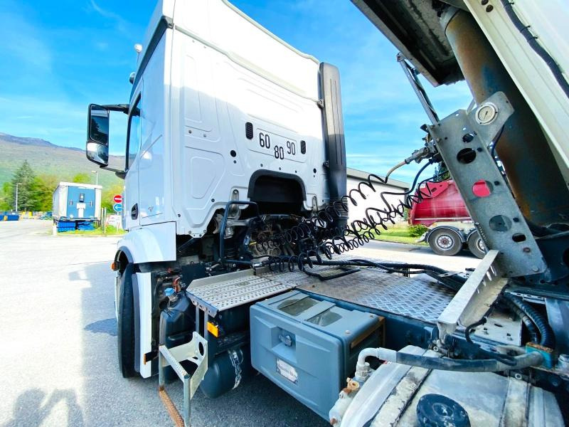 MERCEDES Tracteur routier ACTROS 1851 4X2 avec KIT HYDRAULIQUE - Tegljač: slika MERCEDES Tracteur routier ACTROS 1851 4X2 avec KIT HYDRAULIQUE - Tegljač MERCEDES Tracteur routier ACTROS 1851 4X2 avec KIT HYDRAULIQUE - Tegljač: slika MERCEDES Tracteur routier ACTROS 1851 4X2 avec KIT HYDRAULIQUE - Tegljač