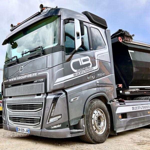 VOLVO FH16 750 Tracteur routier - Tegljač: slika VOLVO FH16 750 Tracteur routier - Tegljač VOLVO FH16 750 Tracteur routier - Tegljač: slika VOLVO FH16 750 Tracteur routier - Tegljač