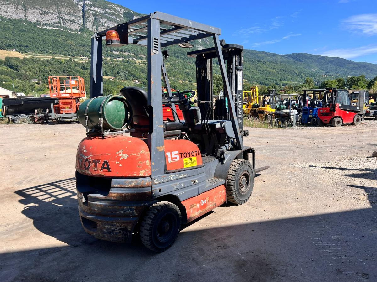 Toyota 426 FGF15 CHARIOT ELEVATEUR A GAZ 1,5T 4,3m - Plinski viličar: slika Toyota 426 FGF15 CHARIOT ELEVATEUR A GAZ 1,5T 4,3m - Plinski viličar Toyota 426 FGF15 CHARIOT ELEVATEUR A GAZ 1,5T 4,3m - Plinski viličar: slika Toyota 426 FGF15 CHARIOT ELEVATEUR A GAZ 1,5T 4,3m - Plinski viličar