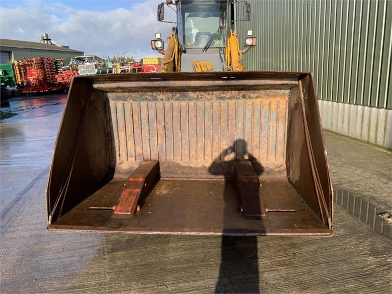 Cherry Products Hy-Tip Toe Tip Bucket - Zglobni istovarivač: slika Cherry Products Hy-Tip Toe Tip Bucket - Zglobni istovarivač Cherry Products Hy-Tip Toe Tip Bucket - Zglobni istovarivač: slika Cherry Products Hy-Tip Toe Tip Bucket - Zglobni istovarivač