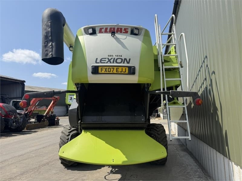 Claas Lexion 570c c/w V750 Header **F - Priključak za kombajn: slika Claas Lexion 570c c/w V750 Header **F - Priključak za kombajn Claas Lexion 570c c/w V750 Header **F - Priključak za kombajn: slika Claas Lexion 570c c/w V750 Header **F - Priključak za kombajn
