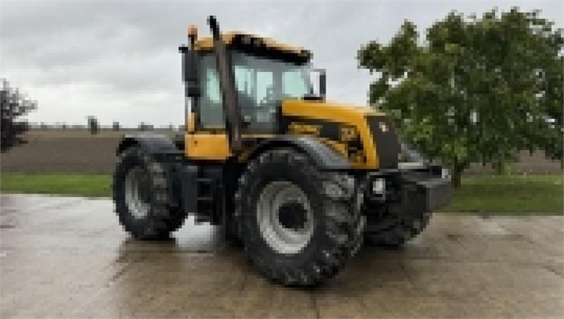 JCB 3185 Fastrac Smoothshift - Traktor: slika JCB 3185 Fastrac Smoothshift - Traktor JCB 3185 Fastrac Smoothshift - Traktor: slika JCB 3185 Fastrac Smoothshift - Traktor