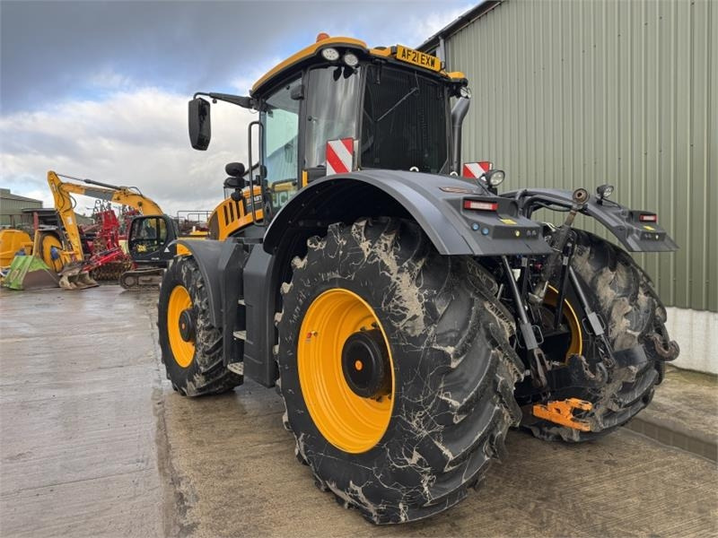 JCB Fastrac 8330 - Traktor: slika JCB Fastrac 8330 - Traktor JCB Fastrac 8330 - Traktor: slika JCB Fastrac 8330 - Traktor