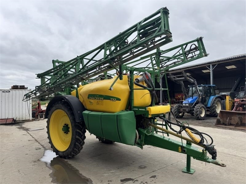 John Deere 732 Trailed Sprayer - Prskalica za traktor: slika John Deere 732 Trailed Sprayer - Prskalica za traktor John Deere 732 Trailed Sprayer - Prskalica za traktor: slika John Deere 732 Trailed Sprayer - Prskalica za traktor