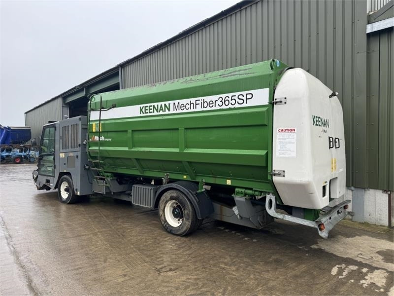 Keenan MechFiber 365 SP Feed Wagon - Samoutovarni vagon: slika Keenan MechFiber 365 SP Feed Wagon - Samoutovarni vagon Keenan MechFiber 365 SP Feed Wagon - Samoutovarni vagon: slika Keenan MechFiber 365 SP Feed Wagon - Samoutovarni vagon