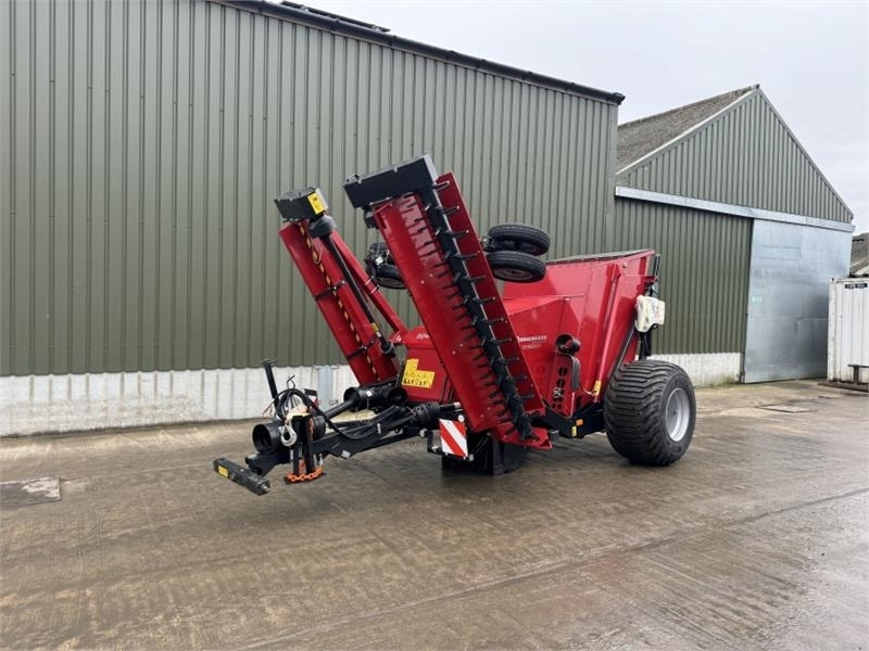 Kongskilde 5200 Stonebear **Video Belo - Traktorska freza: slika Kongskilde 5200 Stonebear **Video Belo - Traktorska freza Kongskilde 5200 Stonebear **Video Belo - Traktorska freza: slika Kongskilde 5200 Stonebear **Video Belo - Traktorska freza