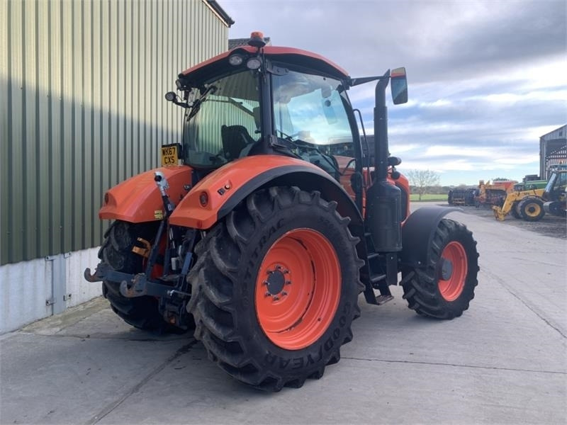 Kubota M7131 - Traktor: slika Kubota M7131 - Traktor Kubota M7131 - Traktor: slika Kubota M7131 - Traktor
