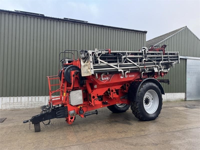 Kuhn Kuhn AGT 6036 Boom Fert Spreader - Rasipač gnojiva: slika Kuhn Kuhn AGT 6036 Boom Fert Spreader - Rasipač gnojiva Kuhn Kuhn AGT 6036 Boom Fert Spreader - Rasipač gnojiva: slika Kuhn Kuhn AGT 6036 Boom Fert Spreader - Rasipač gnojiva