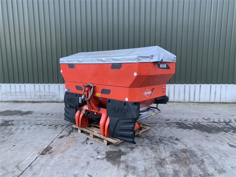 Kuhn Kuhn Axis 40.2 M-EMC Fert Spreader - Rasipač gnojiva: slika Kuhn Kuhn Axis 40.2 M-EMC Fert Spreader - Rasipač gnojiva Kuhn Kuhn Axis 40.2 M-EMC Fert Spreader - Rasipač gnojiva: slika Kuhn Kuhn Axis 40.2 M-EMC Fert Spreader - Rasipač gnojiva