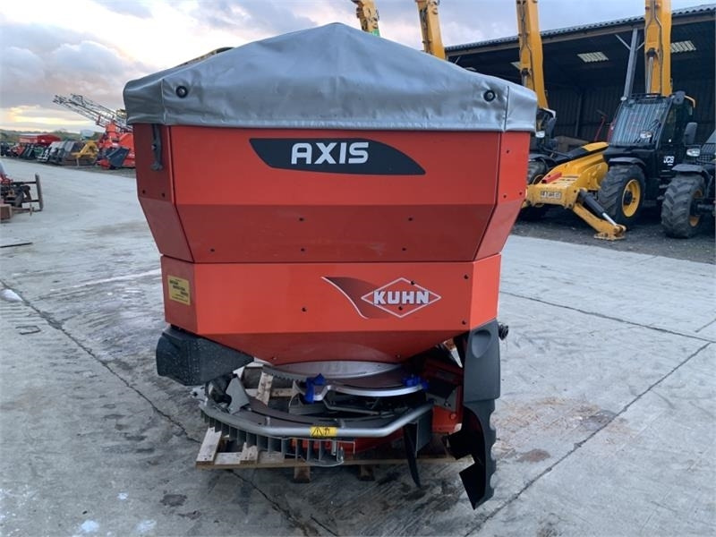 Kuhn Kuhn Axis 40.2 M-EMC Fert Spreader - Rasipač gnojiva: slika Kuhn Kuhn Axis 40.2 M-EMC Fert Spreader - Rasipač gnojiva Kuhn Kuhn Axis 40.2 M-EMC Fert Spreader - Rasipač gnojiva: slika Kuhn Kuhn Axis 40.2 M-EMC Fert Spreader - Rasipač gnojiva