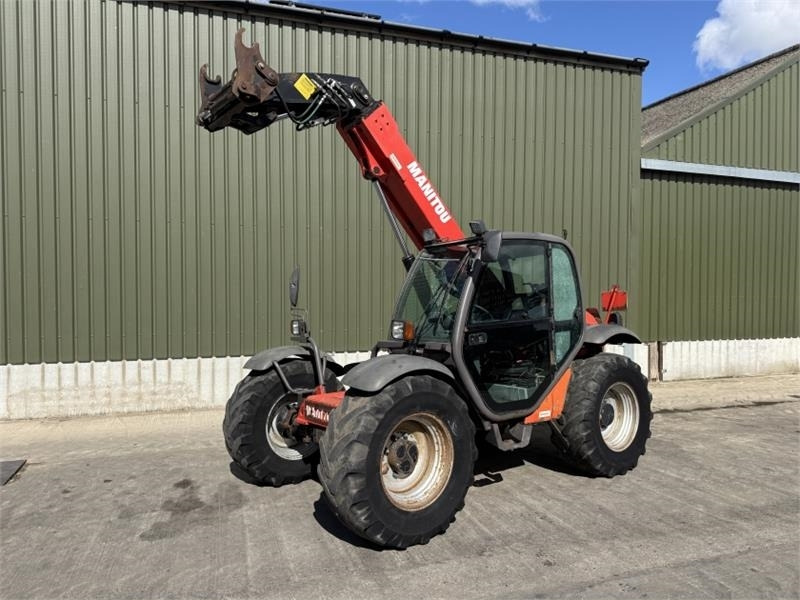 Manitou Manitou MLT 627 Turbo - Teleskopski rukovatelj: slika Manitou Manitou MLT 627 Turbo - Teleskopski rukovatelj Manitou Manitou MLT 627 Turbo - Teleskopski rukovatelj: slika Manitou Manitou MLT 627 Turbo - Teleskopski rukovatelj