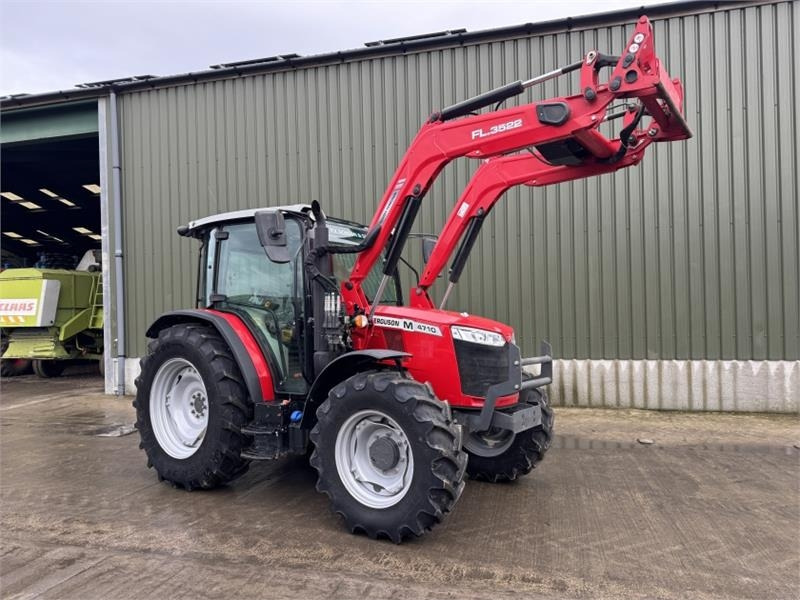 Massey Ferguson 4710 c/w FL.3522 Loader **Low Hours** - Traktor: slika Massey Ferguson 4710 c/w FL.3522 Loader **Low Hours** - Traktor Massey Ferguson 4710 c/w FL.3522 Loader **Low Hours** - Traktor: slika Massey Ferguson 4710 c/w FL.3522 Loader **Low Hours** - Traktor