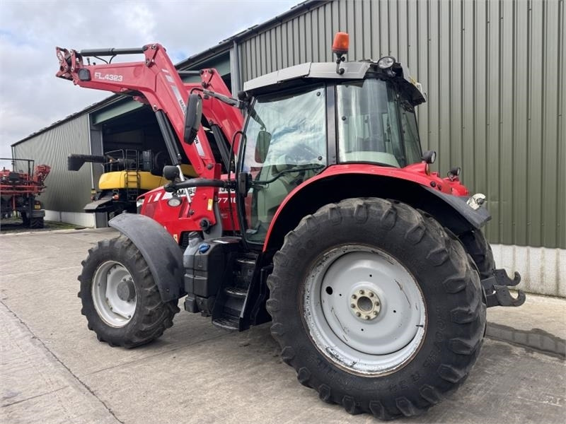 Massey Ferguson 7716 Dyna-6 c/w FL4323 Loader - Traktor: slika Massey Ferguson 7716 Dyna-6 c/w FL4323 Loader - Traktor Massey Ferguson 7716 Dyna-6 c/w FL4323 Loader - Traktor: slika Massey Ferguson 7716 Dyna-6 c/w FL4323 Loader - Traktor