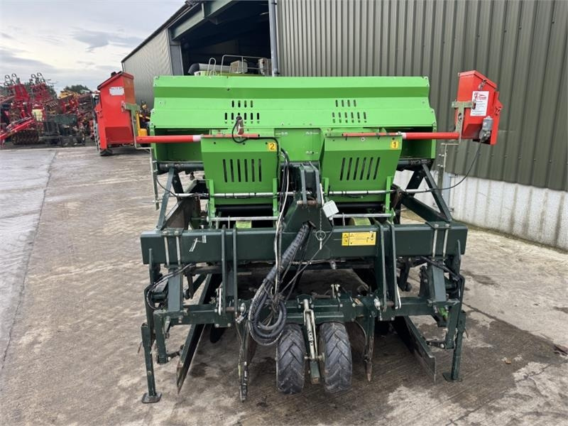 Miedema Structural MS2000 2 Row Planter - Sadilica za krumpir: slika Miedema Structural MS2000 2 Row Planter - Sadilica za krumpir Miedema Structural MS2000 2 Row Planter - Sadilica za krumpir: slika Miedema Structural MS2000 2 Row Planter - Sadilica za krumpir