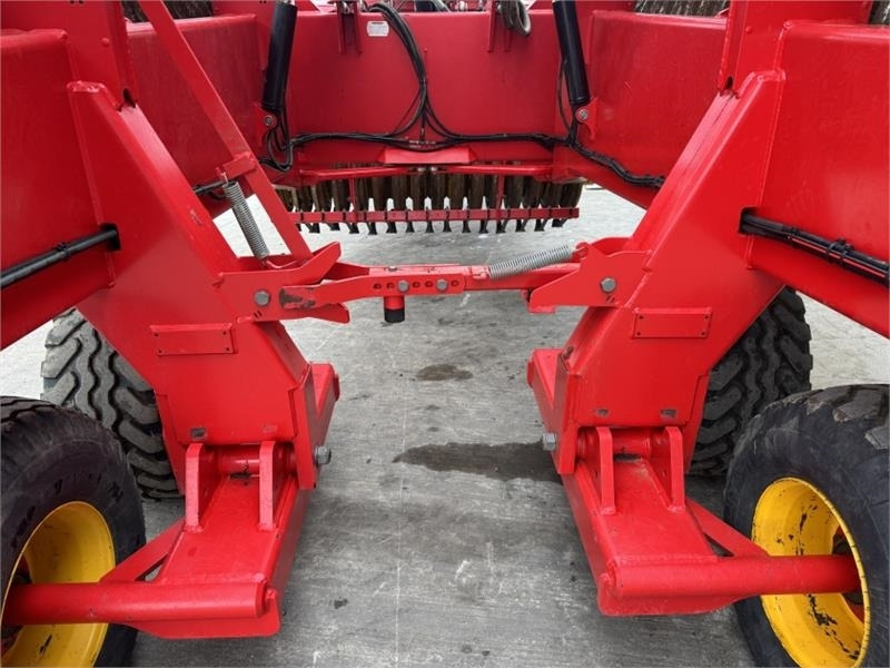 Vaderstad Carrier 925 c/w Vaderstad Bio Drill 360  - Poljoprivredni strojevi: slika Vaderstad Carrier 925 c/w Vaderstad Bio Drill 360  - Poljoprivredni strojevi Vaderstad Carrier 925 c/w Vaderstad Bio Drill 360  - Poljoprivredni strojevi: slika Vaderstad Carrier 925 c/w Vaderstad Bio Drill 360  - Poljoprivredni strojevi