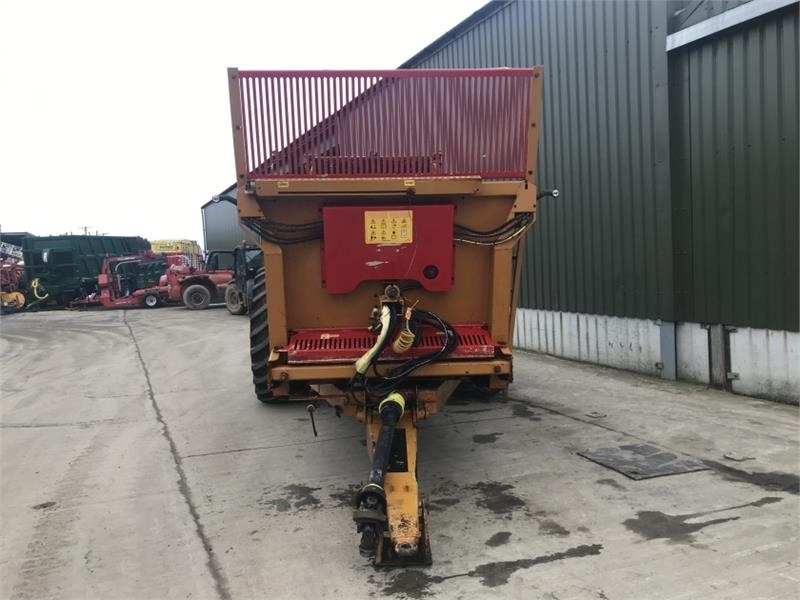 Richard Western Richard Western D2100 Muck Spreader - Rasipač stajskog gnoja: slika Richard Western Richard Western D2100 Muck Spreader - Rasipač stajskog gnoja Richard Western Richard Western D2100 Muck Spreader - Rasipač stajskog gnoja: slika Richard Western Richard Western D2100 Muck Spreader - Rasipač stajskog gnoja