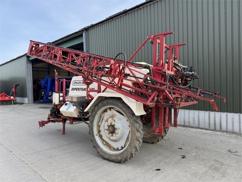 Spraycare Supertrac Spraycare Supertrac 2600L 24m - Prskalica za traktor: slika Spraycare Supertrac Spraycare Supertrac 2600L 24m - Prskalica za traktor Spraycare Supertrac Spraycare Supertrac 2600L 24m - Prskalica za traktor: slika Spraycare Supertrac Spraycare Supertrac 2600L 24m - Prskalica za traktor
