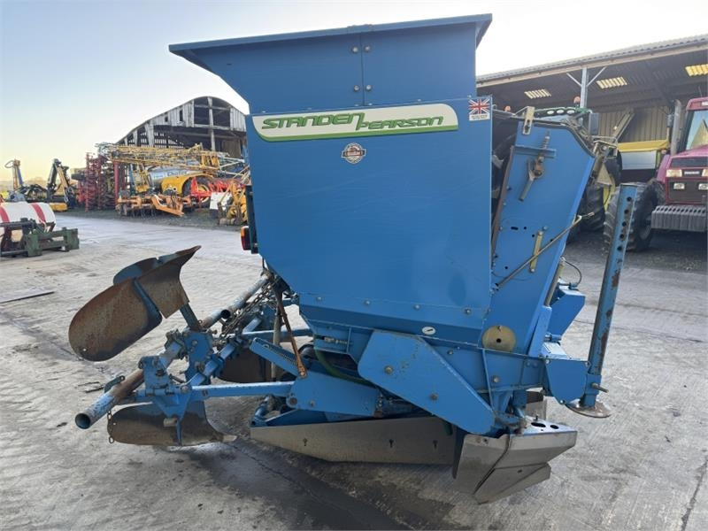 Standen Pearson SP400 Planter - Sadilica za krumpir: slika Standen Pearson SP400 Planter - Sadilica za krumpir Standen Pearson SP400 Planter - Sadilica za krumpir: slika Standen Pearson SP400 Planter - Sadilica za krumpir