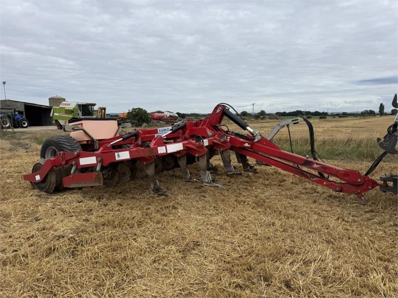 Sumo Trio 4.5m - Traktorska freza: slika Sumo Trio 4.5m - Traktorska freza Sumo Trio 4.5m - Traktorska freza: slika Sumo Trio 4.5m - Traktorska freza