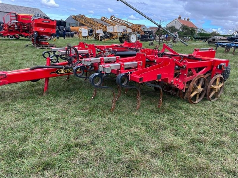 Vaderstad 4.5m Rexius Twin 450 - Traktorska freza: slika Vaderstad 4.5m Rexius Twin 450 - Traktorska freza Vaderstad 4.5m Rexius Twin 450 - Traktorska freza: slika Vaderstad 4.5m Rexius Twin 450 - Traktorska freza