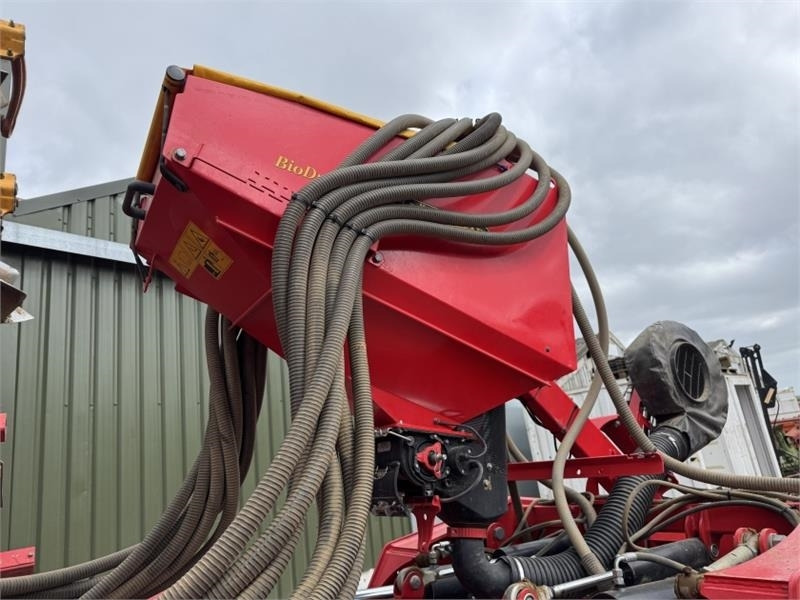Vaderstad Bio Drill 360  - Kombajn i sijačica: slika Vaderstad Bio Drill 360  - Kombajn i sijačica Vaderstad Bio Drill 360  - Kombajn i sijačica: slika Vaderstad Bio Drill 360  - Kombajn i sijačica
