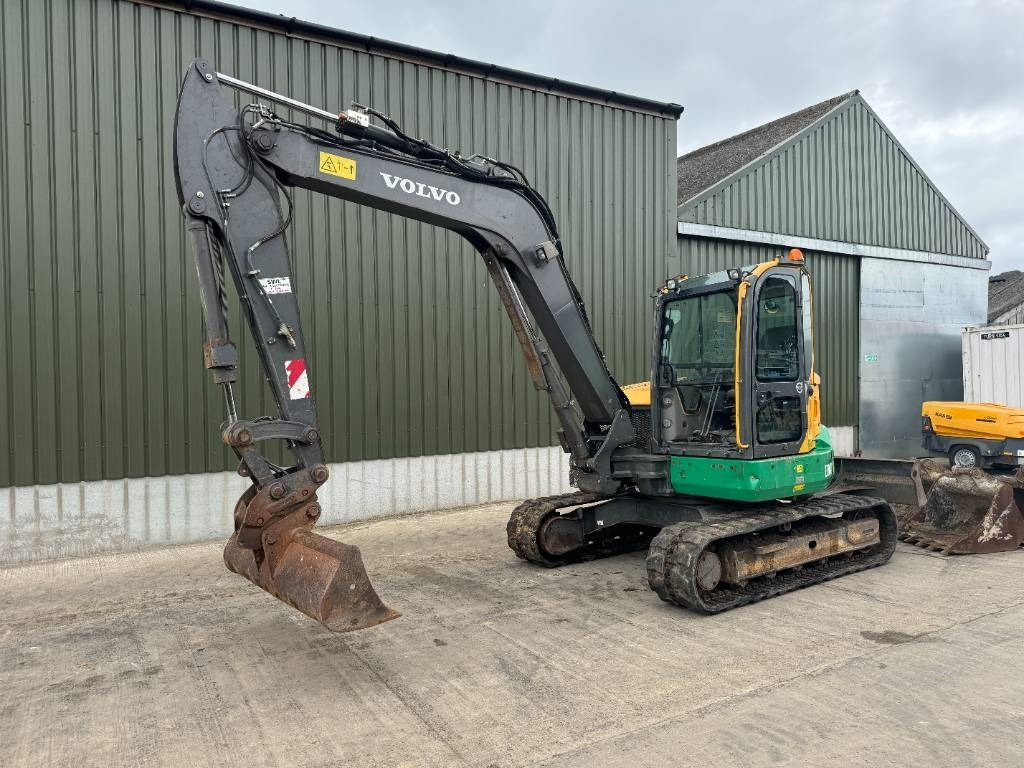 Volvo ECR 88 D - Mini bager: slika Volvo ECR 88 D - Mini bager Volvo ECR 88 D - Mini bager: slika Volvo ECR 88 D - Mini bager