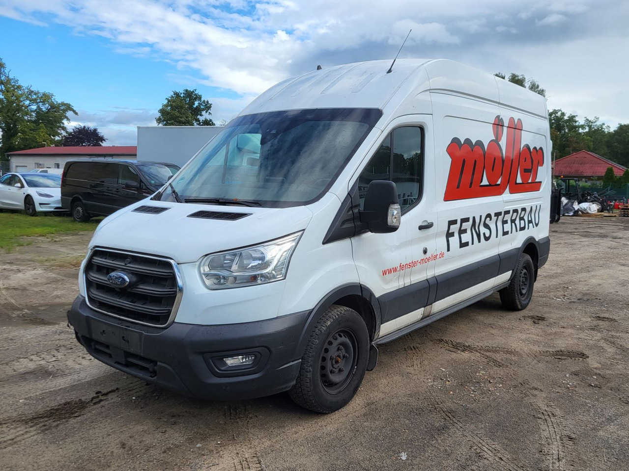 FORD Transit 350 - Dostavno vozilo: slika FORD Transit 350 - Dostavno vozilo FORD Transit 350 - Dostavno vozilo: slika FORD Transit 350 - Dostavno vozilo