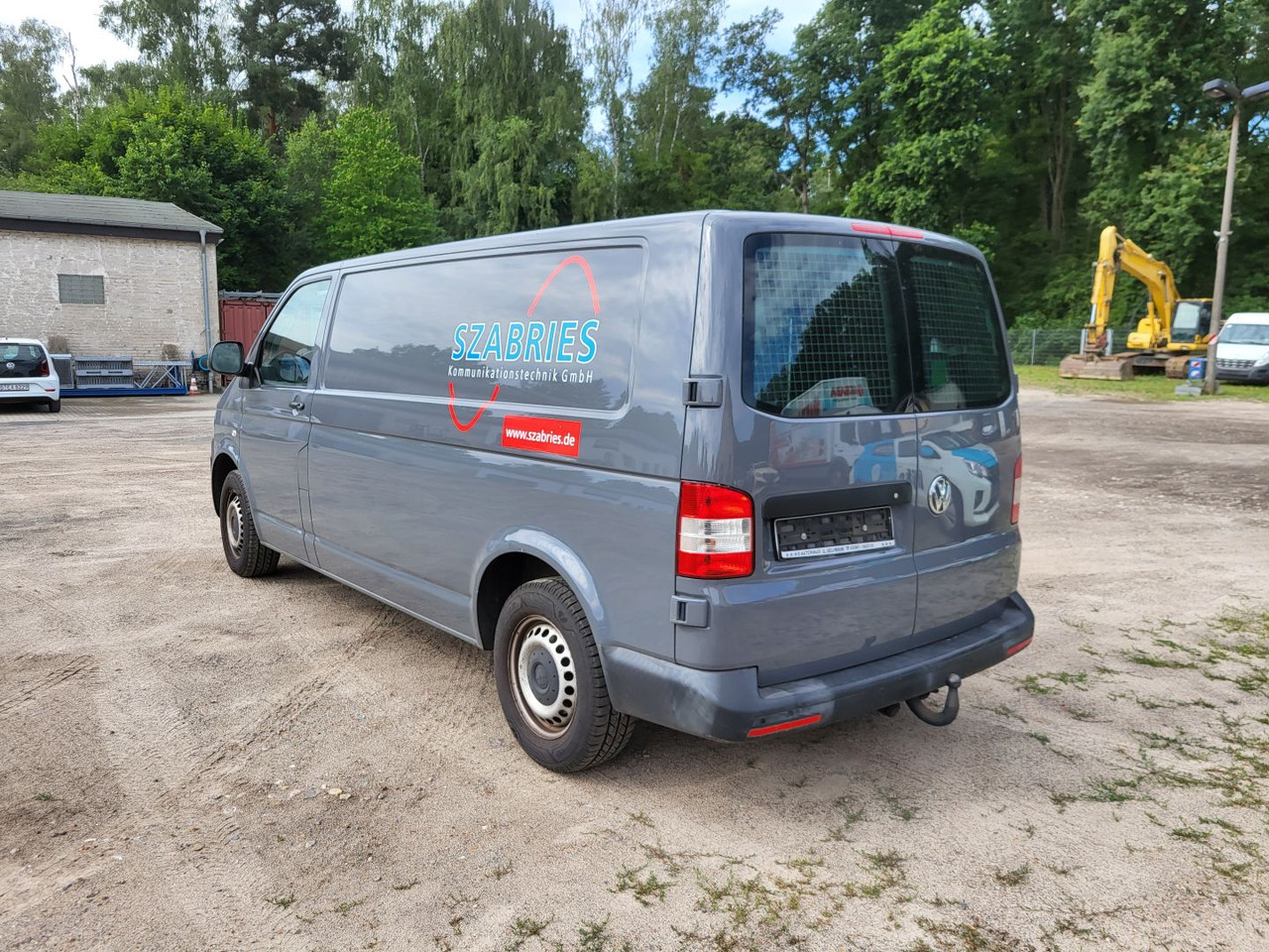 VOLKSWAGEN T5 Typ 7J0 - Furgon: slika VOLKSWAGEN T5 Typ 7J0 - Furgon VOLKSWAGEN T5 Typ 7J0 - Furgon: slika VOLKSWAGEN T5 Typ 7J0 - Furgon