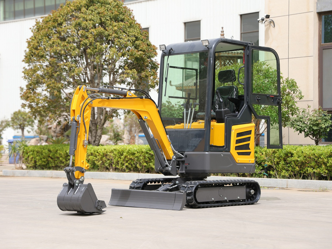 KUBOTA Diesel Mini excavator 1.8 Ton - Müller Machinery MB 18 - VKSH - Mini bager: slika KUBOTA Diesel Mini excavator 1.8 Ton - Müller Machinery MB 18 - VKSH - Mini bager KUBOTA Diesel Mini excavator 1.8 Ton - Müller Machinery MB 18 - VKSH - Mini bager: slika KUBOTA Diesel Mini excavator 1.8 Ton - Müller Machinery MB 18 - VKSH - Mini bager
