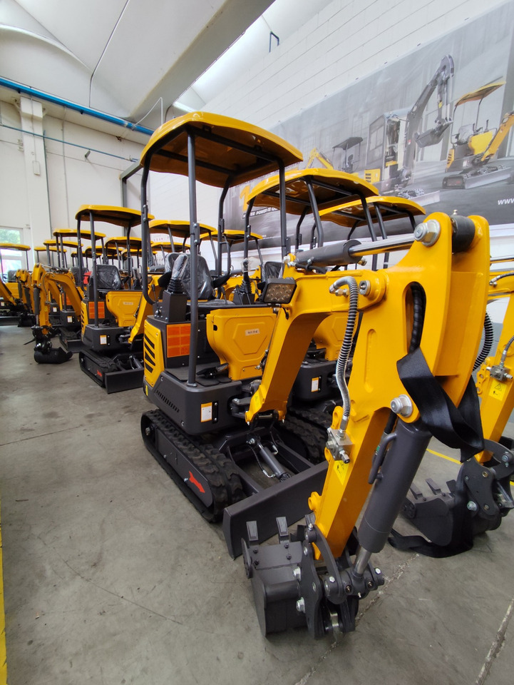 Müller Machinery Diesel Mini excavator 1.2 Tons - Müller Machinery MB 12 - SH - Mini bager: slika Müller Machinery Diesel Mini excavator 1.2 Tons - Müller Machinery MB 12 - SH - Mini bager Müller Machinery Diesel Mini excavator 1.2 Tons - Müller Machinery MB 12 - SH - Mini bager: slika Müller Machinery Diesel Mini excavator 1.2 Tons - Müller Machinery MB 12 - SH - Mini bager