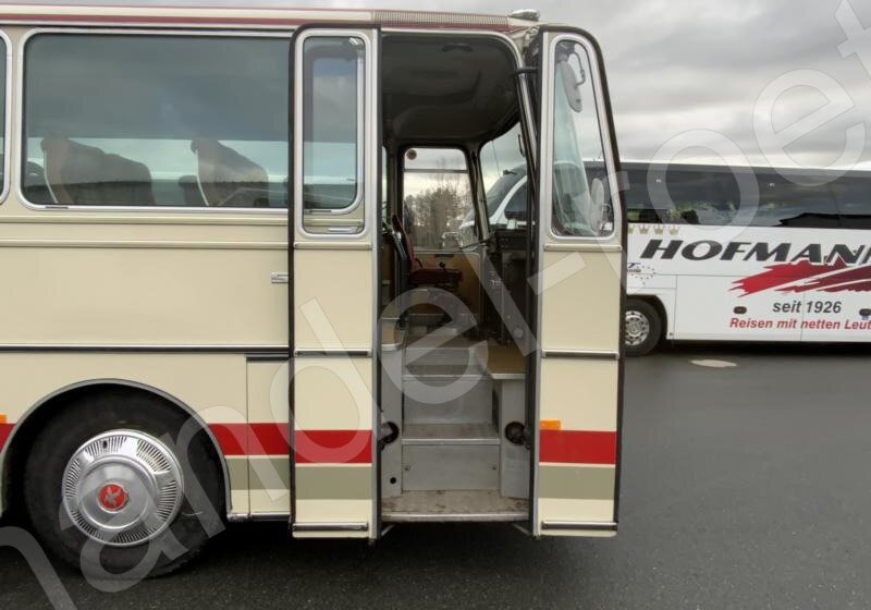 Interior photo 1: Autobus Kässbohrer S 150