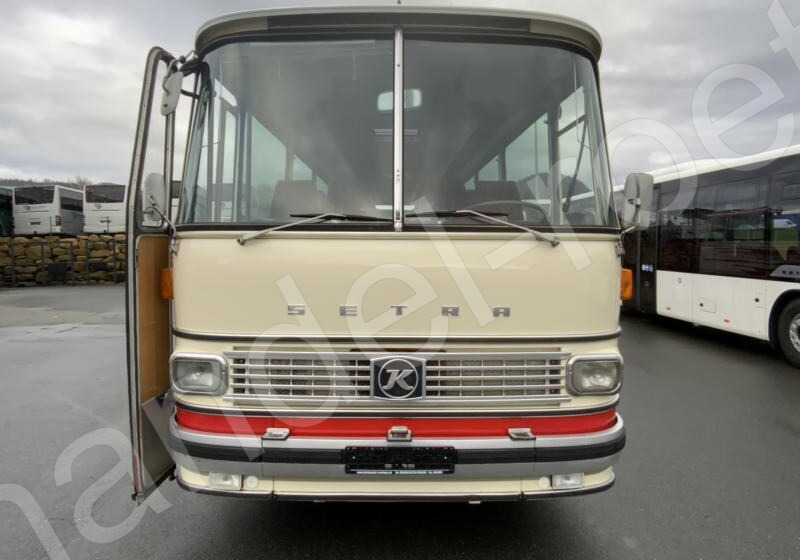 Kässbohrer S 150 - Autobus: slika Kässbohrer S 150 - Autobus Kässbohrer S 150 - Autobus: slika Kässbohrer S 150 - Autobus