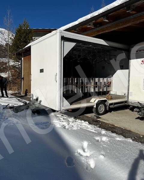 Prikolica sa zatvorenim sandukom Franz Harbeck 0 1800 A: slika Prikolica sa zatvorenim sandukom Franz Harbeck 0 1800 A