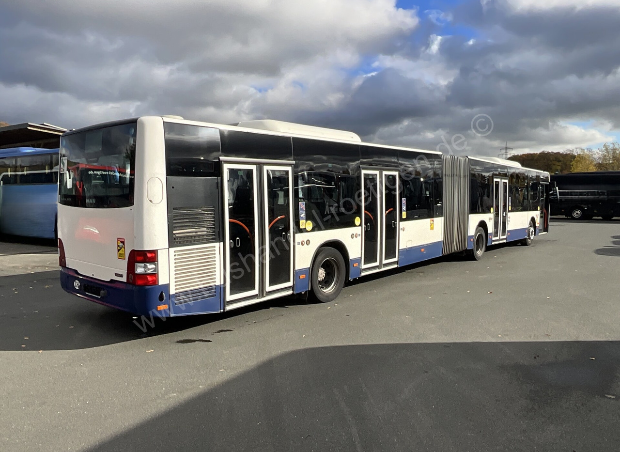 MAN A 23 Lion's City - Zglobni autobus: slika MAN A 23 Lion's City - Zglobni autobus MAN A 23 Lion's City - Zglobni autobus: slika MAN A 23 Lion's City - Zglobni autobus