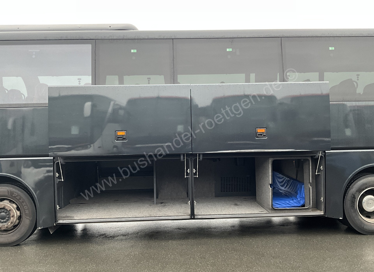 Turistički autobus MAN R09: slika Turistički autobus MAN R09