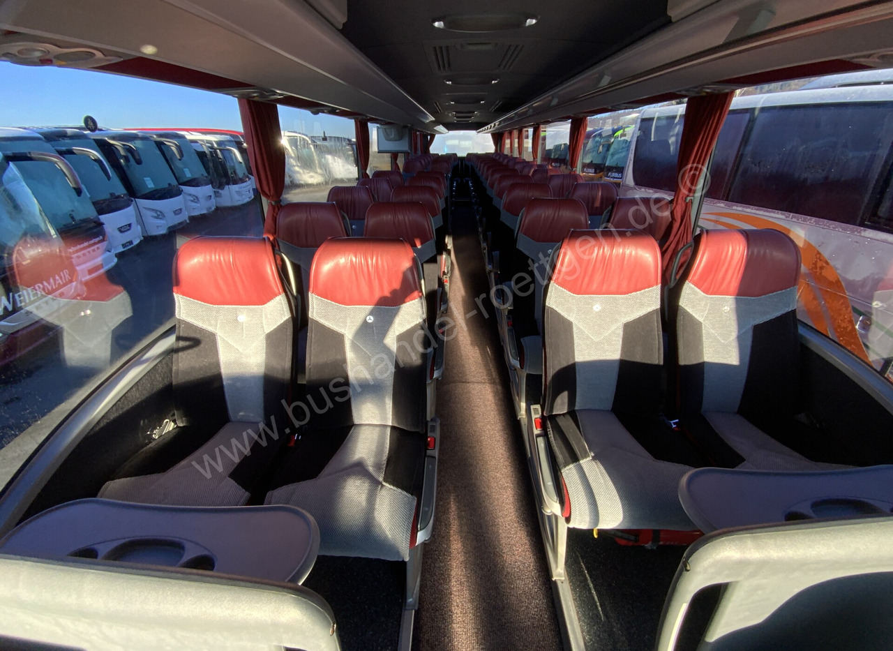 Turistički autobus Mercedes-Benz Tourismo RHD-M: slika Turistički autobus Mercedes-Benz Tourismo RHD-M