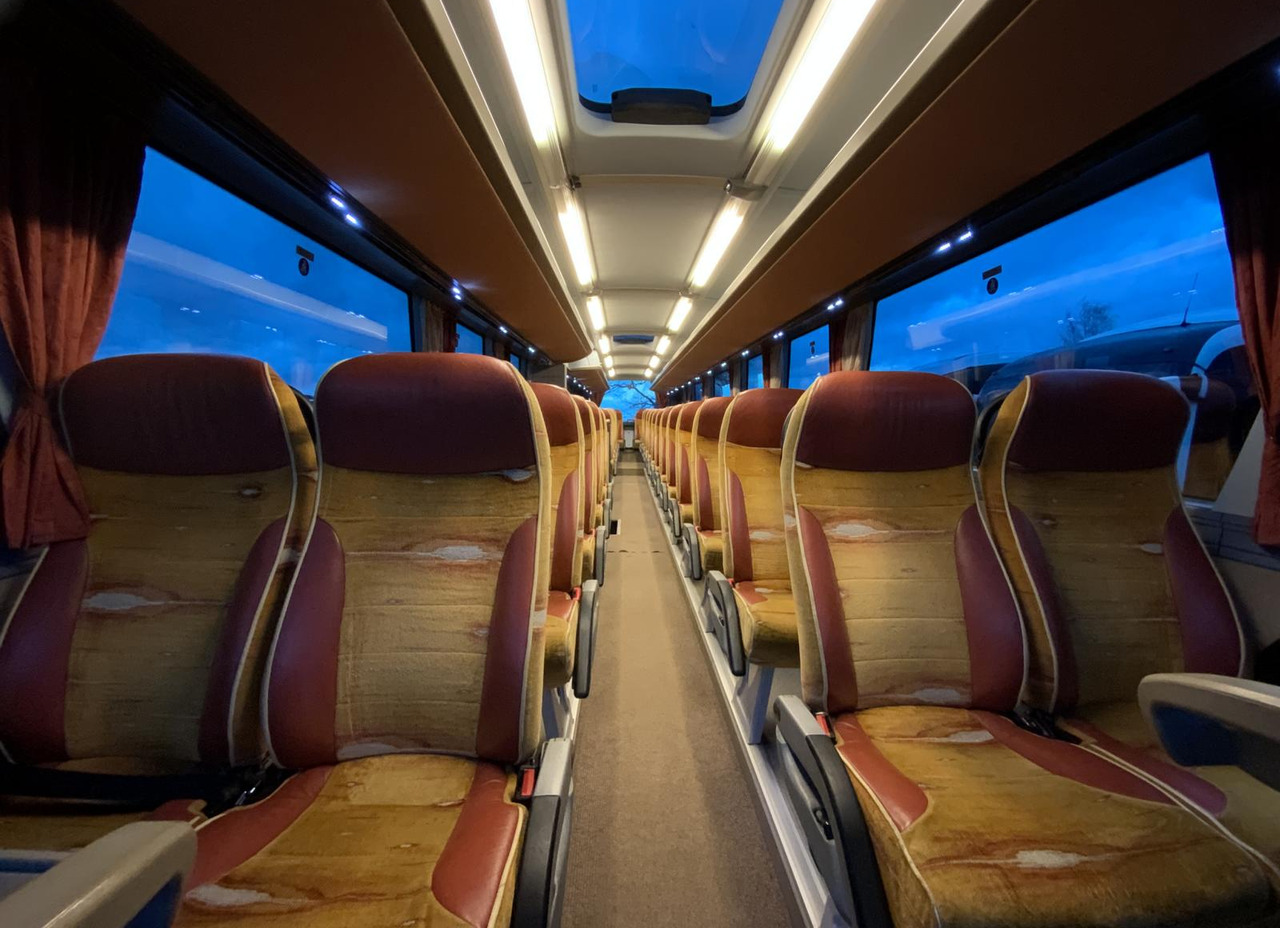 Turistički autobus Neoplan Cityliner: slika Turistički autobus Neoplan Cityliner