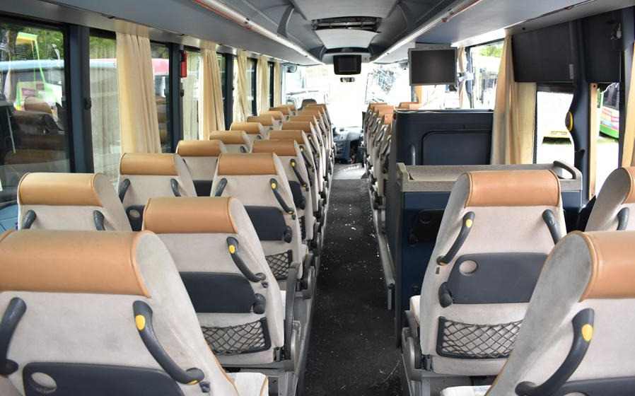 Prigradski autobus Neoplan N 3516 Ü Trendliner: slika Prigradski autobus Neoplan N 3516 Ü Trendliner