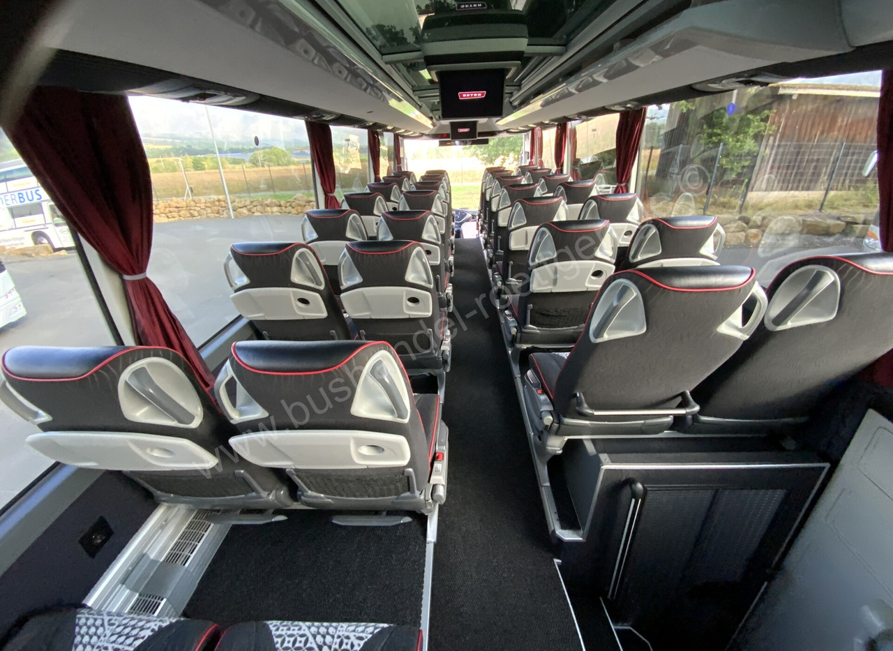 Zakup Setra S 517 HDH Setra S 517 HDH: slika Zakup Setra S 517 HDH Setra S 517 HDH