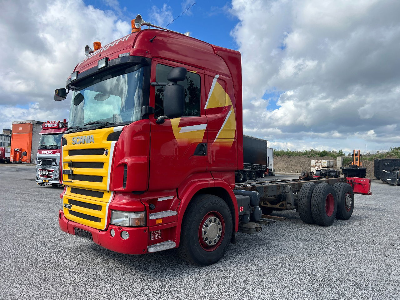 Scania R480 Highline 6x2, Retarder, Euro 5 - Kamion-šasija: slika Scania R480 Highline 6x2, Retarder, Euro 5 - Kamion-šasija Scania R480 Highline 6x2, Retarder, Euro 5 - Kamion-šasija: slika Scania R480 Highline 6x2, Retarder, Euro 5 - Kamion-šasija