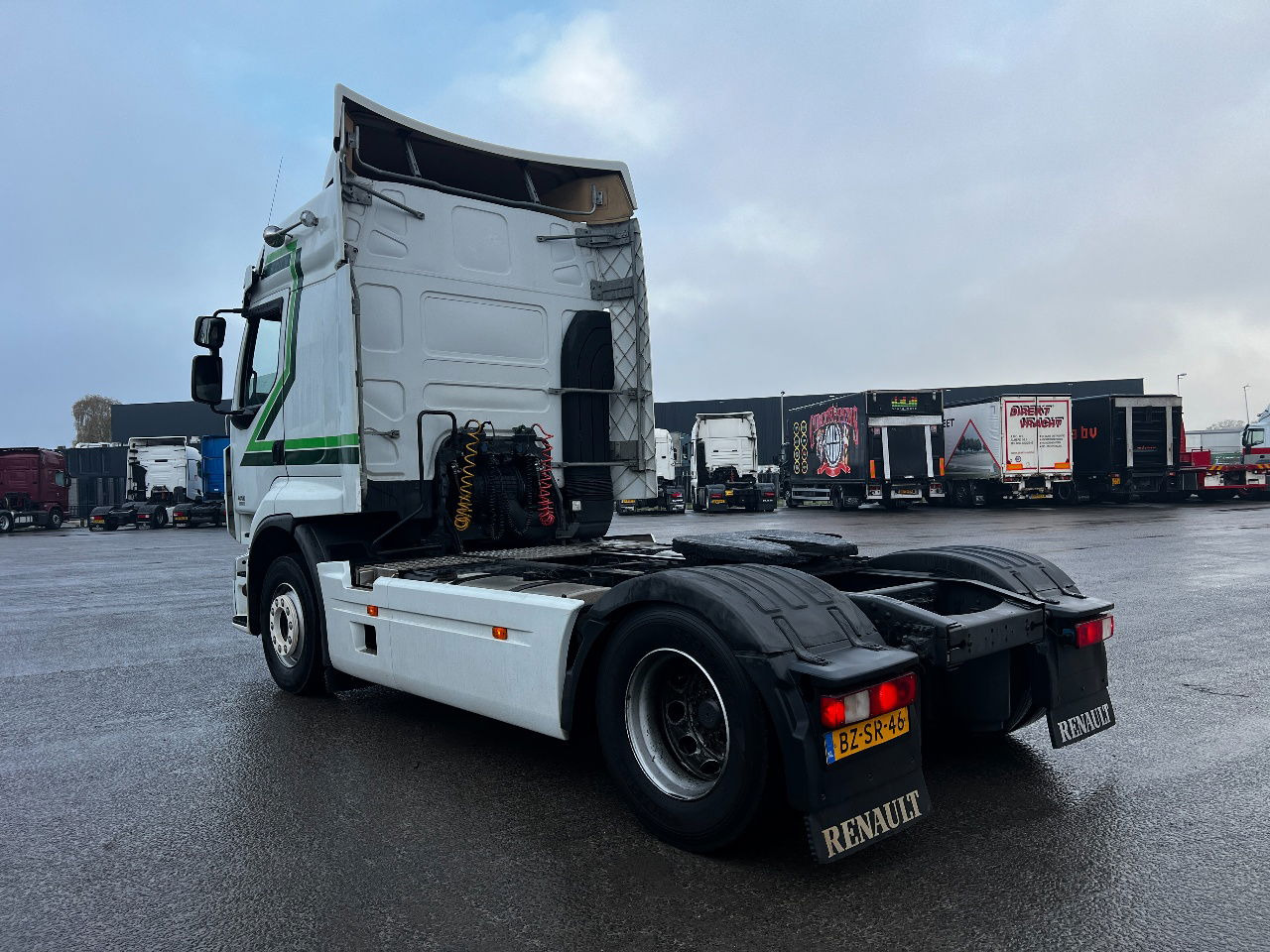 Renault Premium 460 Euro 5, Full spoiler - Tegljač: slika Renault Premium 460 Euro 5, Full spoiler - Tegljač Renault Premium 460 Euro 5, Full spoiler - Tegljač: slika Renault Premium 460 Euro 5, Full spoiler - Tegljač