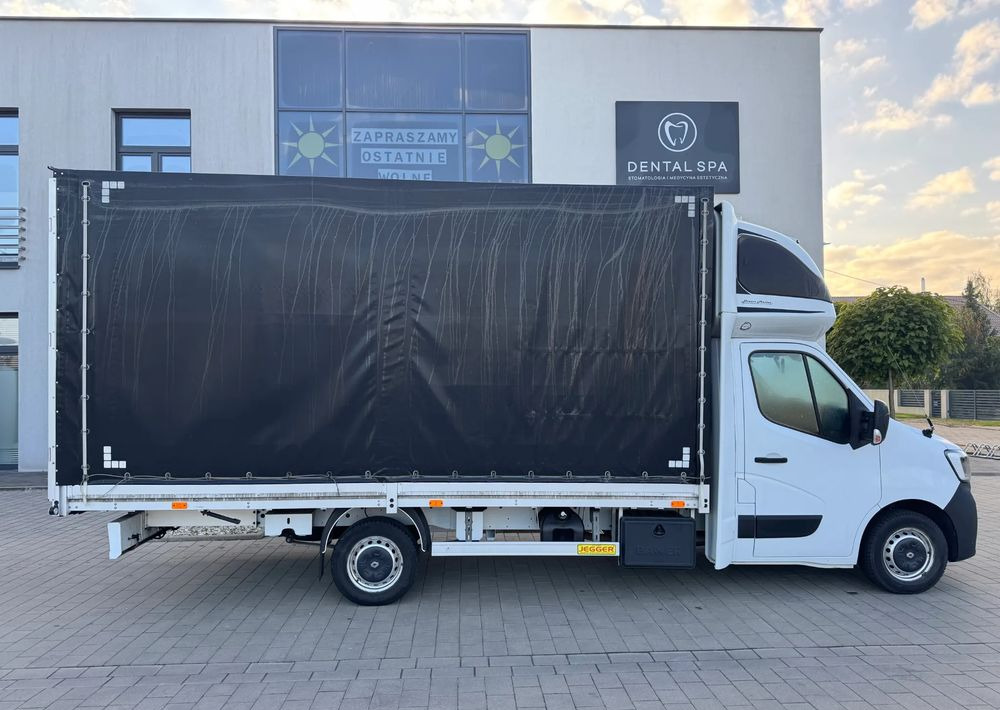 Renault Master - Dostavno vozilo s ceradom: slika Renault Master - Dostavno vozilo s ceradom Renault Master - Dostavno vozilo s ceradom: slika Renault Master - Dostavno vozilo s ceradom