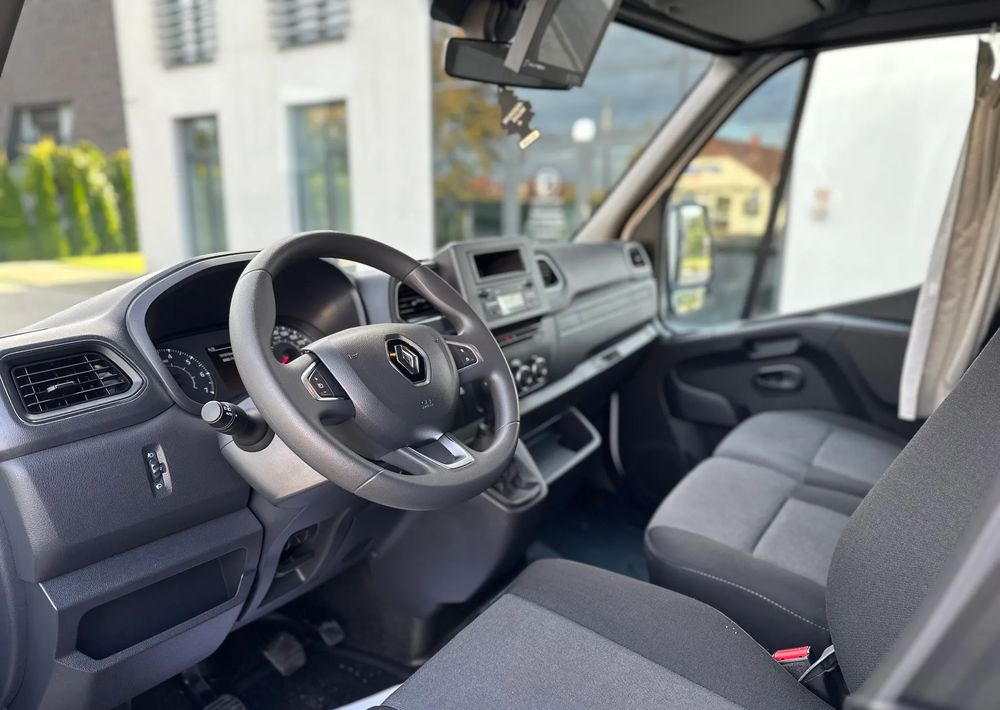 Renault Master - Dostavno vozilo s ceradom: slika Renault Master - Dostavno vozilo s ceradom Renault Master - Dostavno vozilo s ceradom: slika Renault Master - Dostavno vozilo s ceradom