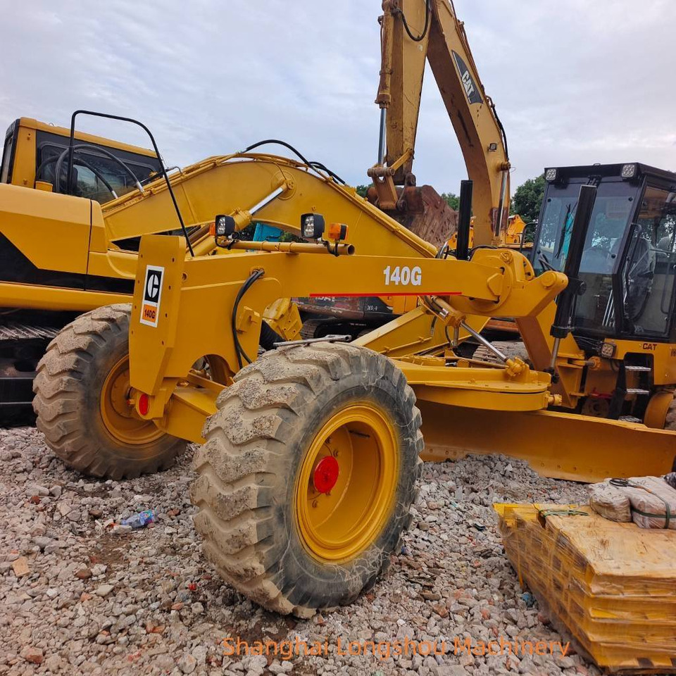 CAT 140 G - Grejder: slika CAT 140 G - Grejder CAT 140 G - Grejder: slika CAT 140 G - Grejder