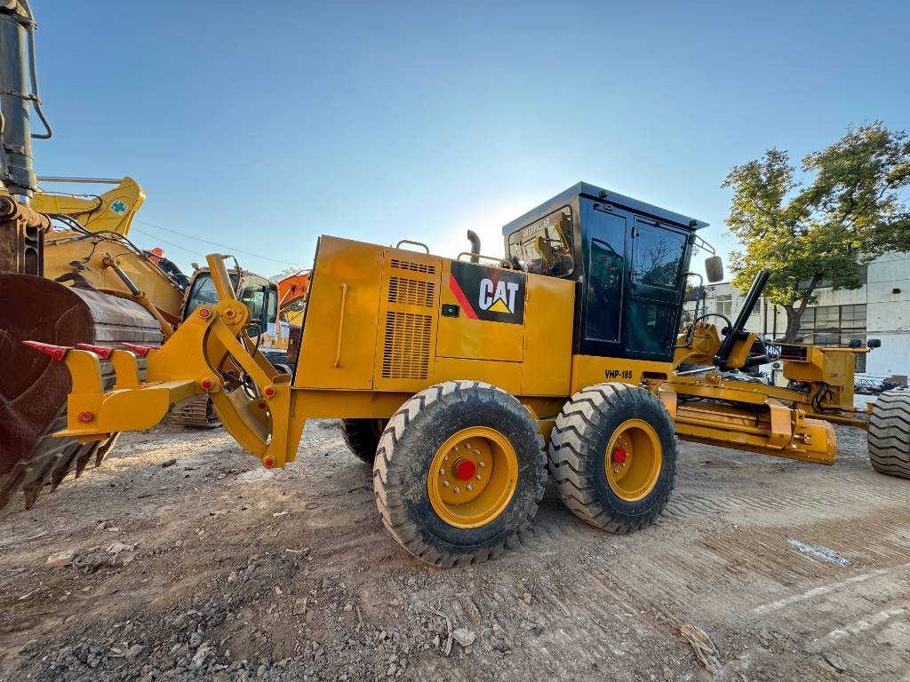 CAT 140 H - Grejder: slika CAT 140 H - Grejder CAT 140 H - Grejder: slika CAT 140 H - Grejder