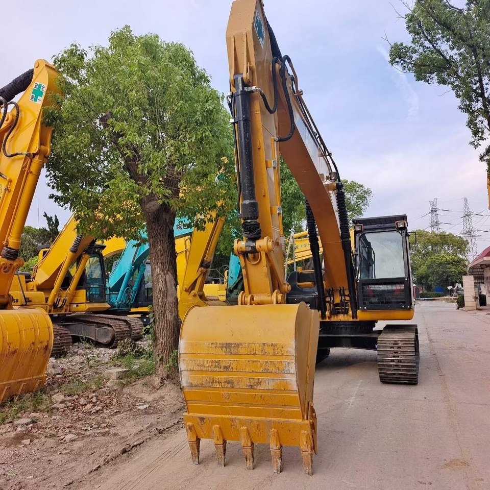 CAT 324D2L - Bager gusjeničar: slika CAT 324D2L - Bager gusjeničar CAT 324D2L - Bager gusjeničar: slika CAT 324D2L - Bager gusjeničar