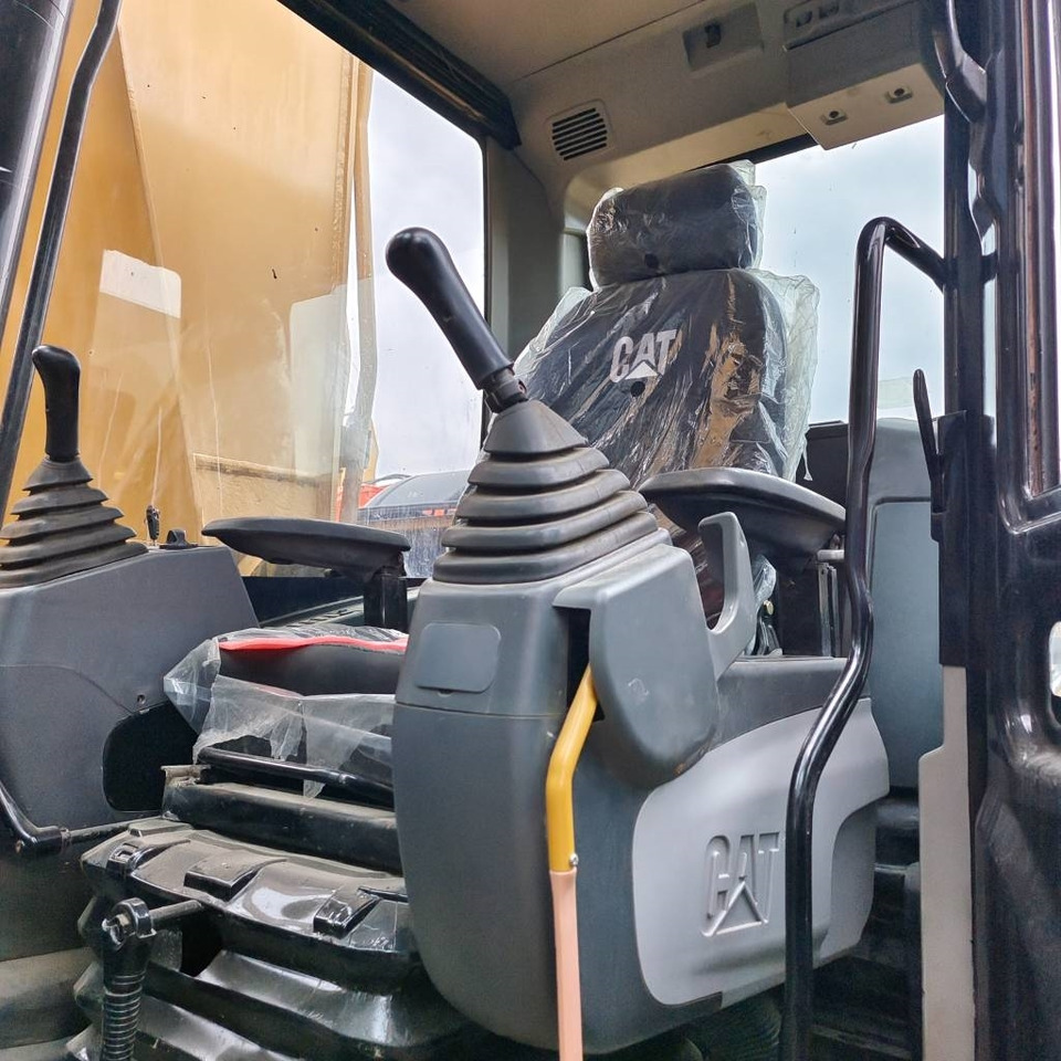 CAT 325 D - Bager gusjeničar: slika CAT 325 D - Bager gusjeničar CAT 325 D - Bager gusjeničar: slika CAT 325 D - Bager gusjeničar