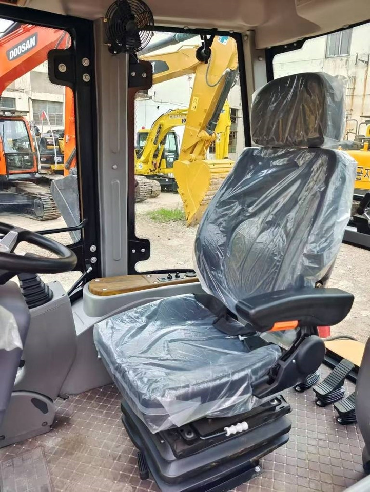 CAT 420 F BRAND NEW MACHINE - Rovokopač-utovarivač: slika  CAT 420 F BRAND NEW MACHINE - Rovokopač-utovarivač CAT 420 F BRAND NEW MACHINE - Rovokopač-utovarivač: slika  CAT 420 F BRAND NEW MACHINE - Rovokopač-utovarivač