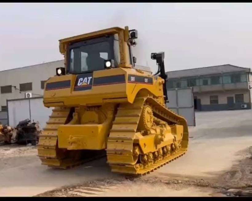 CAT D 8 T - Buldožer: slika CAT D 8 T - Buldožer CAT D 8 T - Buldožer: slika CAT D 8 T - Buldožer